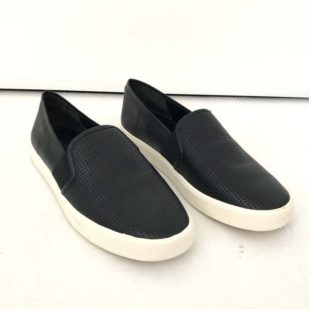 Vince Blair 5 Leather Slip-On Sneakers
